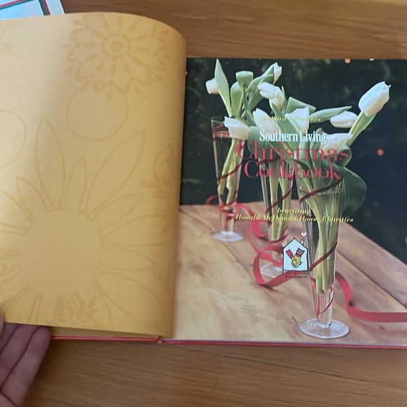 Christmas Cookbooks - Picture 2 of 7